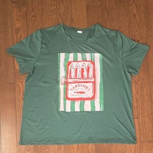 Wome's Green Short Sleeve Graphic Print T-Shirt Size XXL